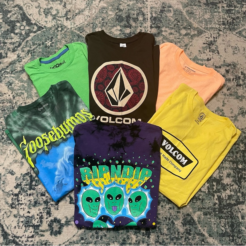 Y2K 6 Men’s T-Shirt Lot Bundle Deal